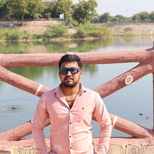 Meet your Posher, Kunj